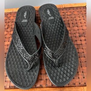 Capelli New York flip flops